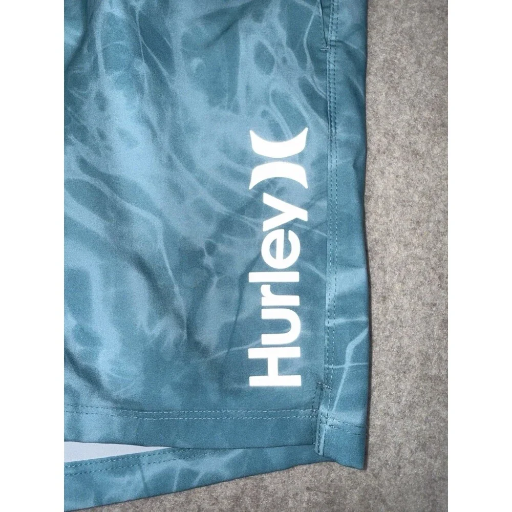 Hurley Men’s Medium Volley Swim Trunks With Built In Shorts And Pockets Blue